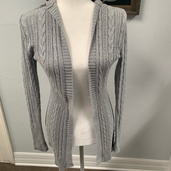SO Sweaters - Gray Sweater w/Hoodie